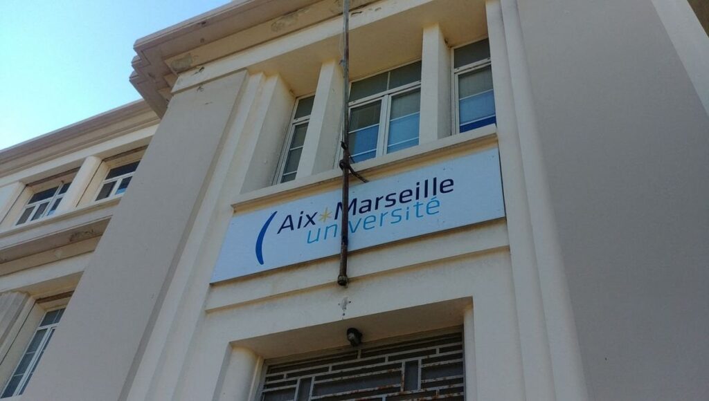 Die AIX -Marseille University bereit, amerikanische „zensierte“ amerikanische Forscher willkommen zu heißen – hier Die AIX -Marseille University bereit, amerikanische "zensierte" amerikanische Forscher willkommen zu heißen - hier