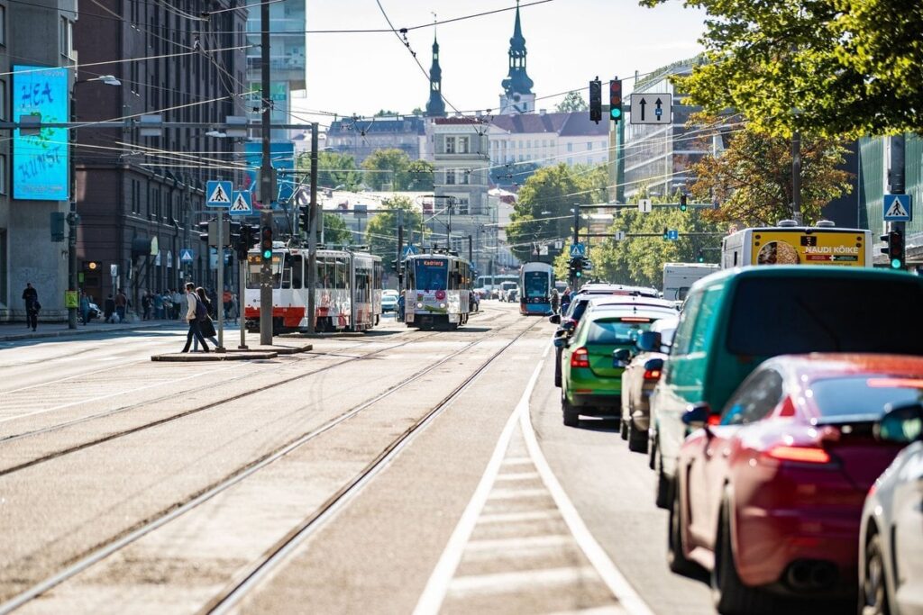 Der Bau der Hauptstraße in Tallinn kann im Jahr 2027 beginnen. Hauptpunkte werden eindeutig argumentiert