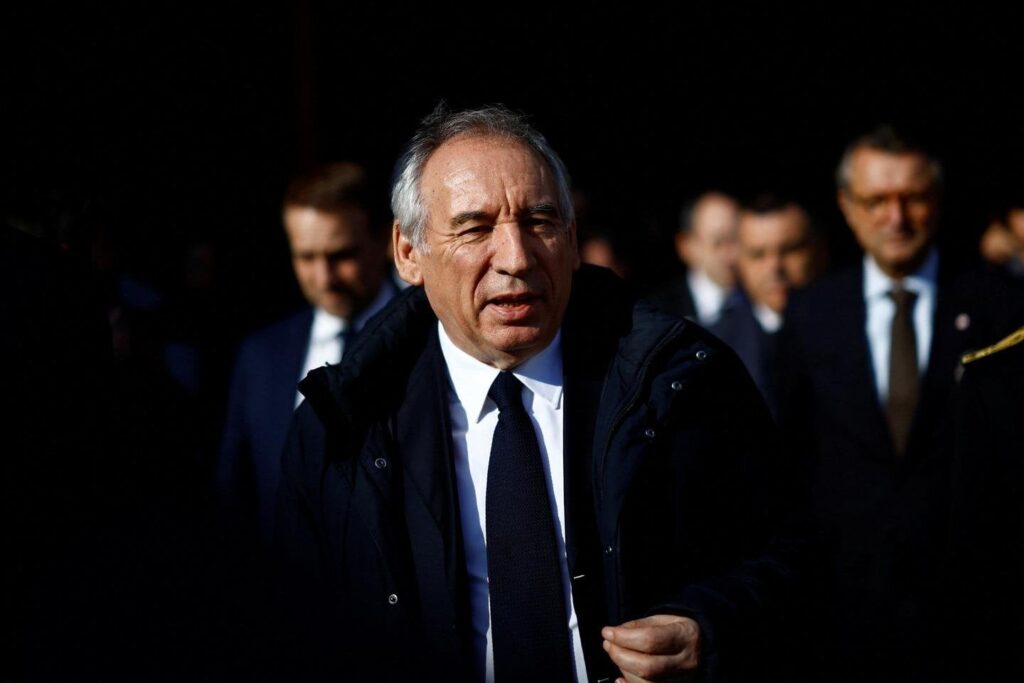 François Bayrou sagt "Nein" zu einer Rückkehr aus dem Rechtsalter von 62 Jahren