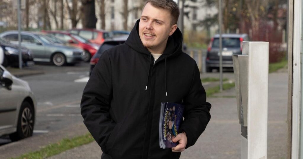 Villeneuve-Saint-Georges: Louis Boyard von seinen Verbündeten, anderthalb Monate nach den kommunalen Wahlen ausfällt