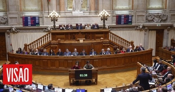 Vision | PSD -Vorschlag zur Lösung eines Vertrauensantrags in einem privaten Treffen wurde verdorben