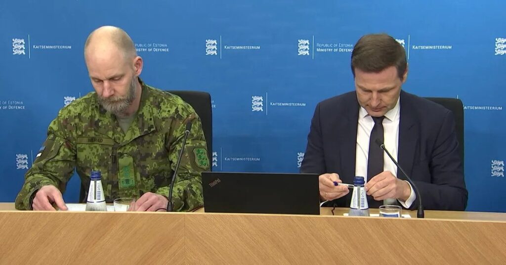 „Russlands militärische Präsenz in der Nähe der Estlands Grenzen werden in naher Zukunft erheblich zunehmen“ "Russlands militärische Präsenz in der Nähe der Estlands Grenzen werden in naher Zukunft erheblich zunehmen"