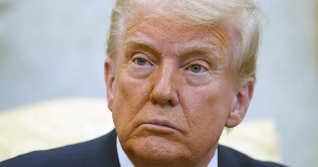 Trump drohte, einen Aufenthalt von 200 % auf Alkohol der Europäischen Union zu zerlegen