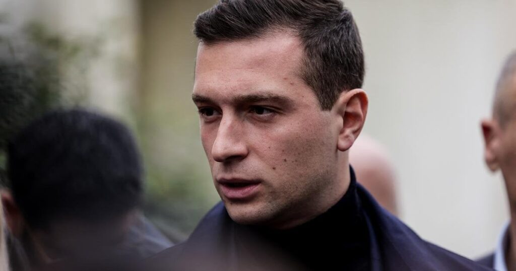 Jordan Bardella inspiriert von Elon Musk, wünscht sich ein "Ministerium für die Effizienz der Regierung", die verantwortlich ist, in der Regierung.