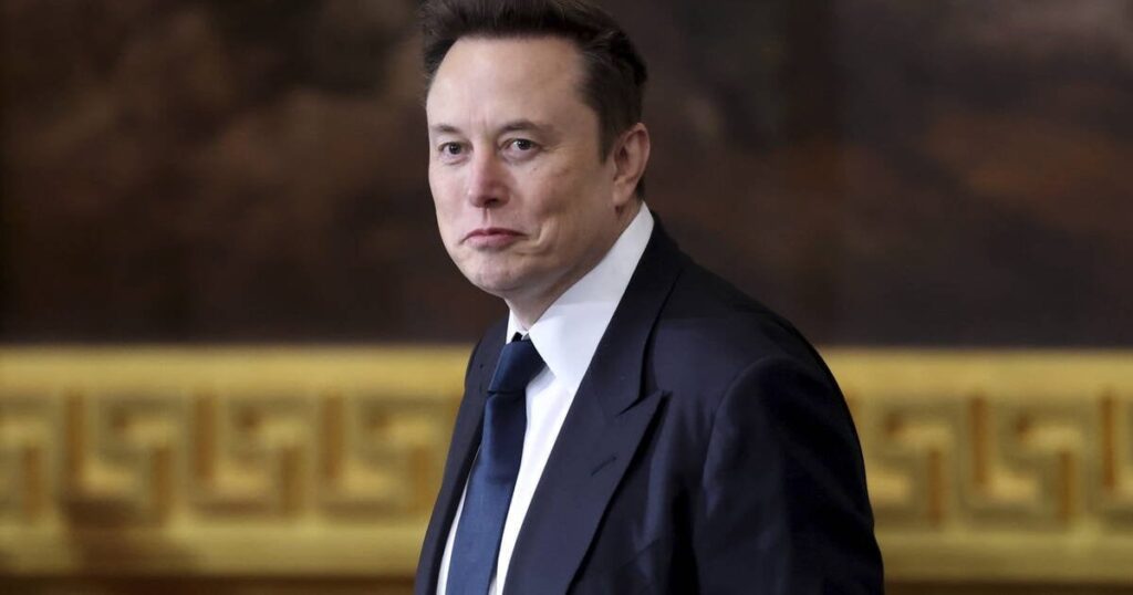 Die Folge von Zusammenbrüche auf X beschuldigt Elon Musk „eine große Gruppe oder ein Land“. Die Folge von Zusammenbrüche auf X beschuldigt Elon Musk "eine große Gruppe oder ein Land".