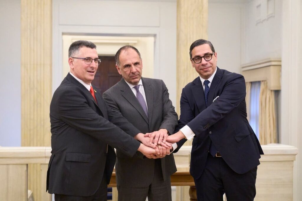 Laut Griechenland ist das ehrgeizige mediterrane Stromkabelprojekt trotz Rückschlägen auf dem richtigen Weg