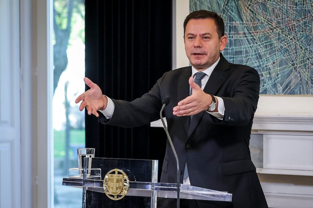 Montenegro sagt, dass "weder nicht weniger als irgendein Portugiesisch getan wurde"