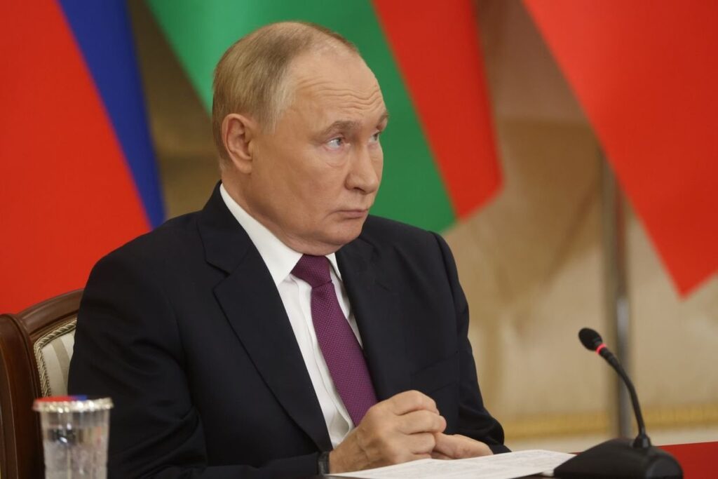 Putin befiehlt die Ukrainer ohne rechtlichen Status, Russland zu verlassen, besetzte Gebiete bis zum 10. September