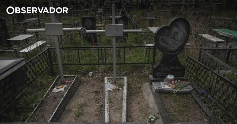 Religiöse Bilder und gestohlene Metallgegenstände von drei Friedhöfen aus Abrantes