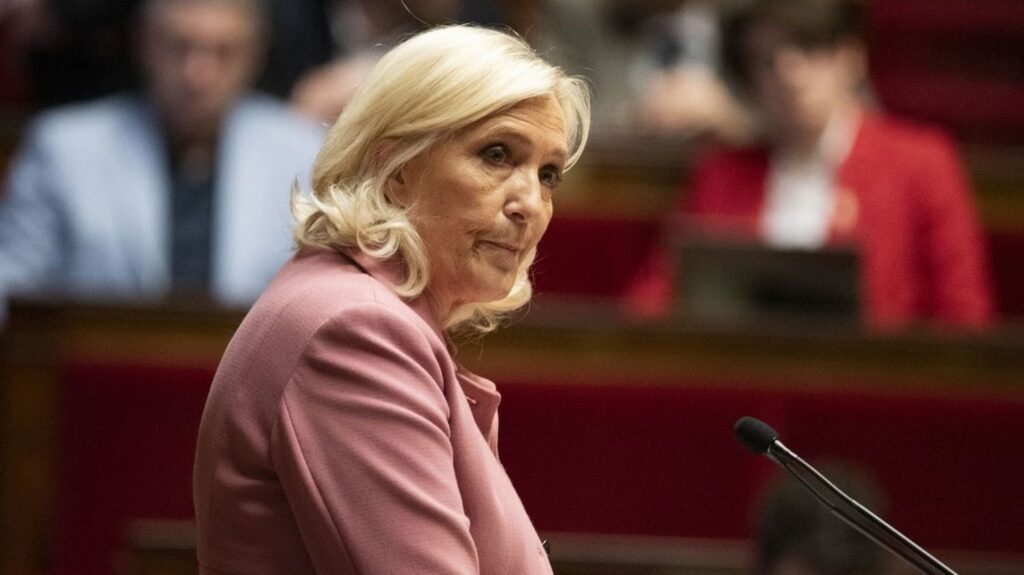 Präsidentschaft 2027: „Wenn es mir verboten ist, mich vorzustellen“, wird es „zutiefst undemokratisch“ sein, glaubt Marine Le Pen Präsidentschaft 2027: "Wenn es mir verboten ist, mich vorzustellen", wird es "zutiefst undemokratisch" sein, glaubt Marine Le Pen