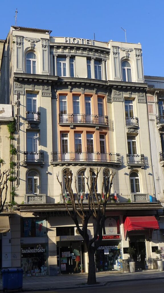 Apartmentgebäude der Zwischenkriegszeit in Thessaloniki, das von Maximilian Rubens entworfen wurde
