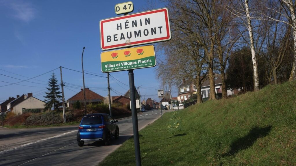 "Die Leute werden sich revolt": In Hénin-Beaumont ist die Wähler von Marine Le Pen eine Verurteilung für den Prozess gegen parlamentarische Assistenten für "undenkbar".