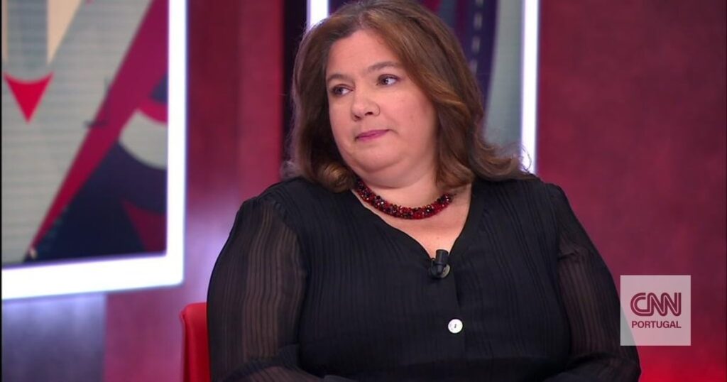 Alexandra Leitão sieht nur einen Grund für die Präsentation des Vertrauensantrags: „Vermeiden Sie die parlamentarische Untersuchungskommission“ Alexandra Leitão sieht nur einen Grund für die Präsentation des Vertrauensantrags: "Vermeiden Sie die parlamentarische Untersuchungskommission"
