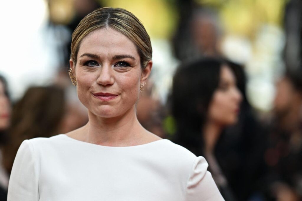 Emilie Dequenne, die belgische Schauspielerin, die durch ihre Rolle in „Rosetta“ enthüllt wurde, starb mit 43 Emilie Dequenne, die belgische Schauspielerin, die durch ihre Rolle in "Rosetta" enthüllt wurde, starb mit 43
