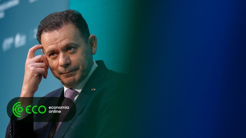 Die Anwaltsbefehle eröffnet Illicite -Anwalt der Montenegro -Familiengesellschaft