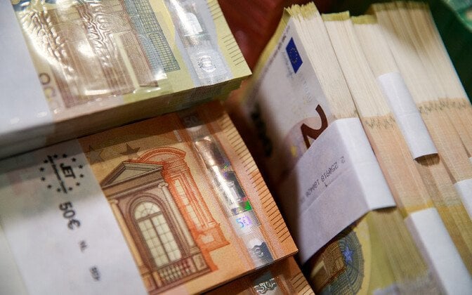Das durchschnittliche Gehalt Estlands stieg um acht Prozent auf 1981 Euro