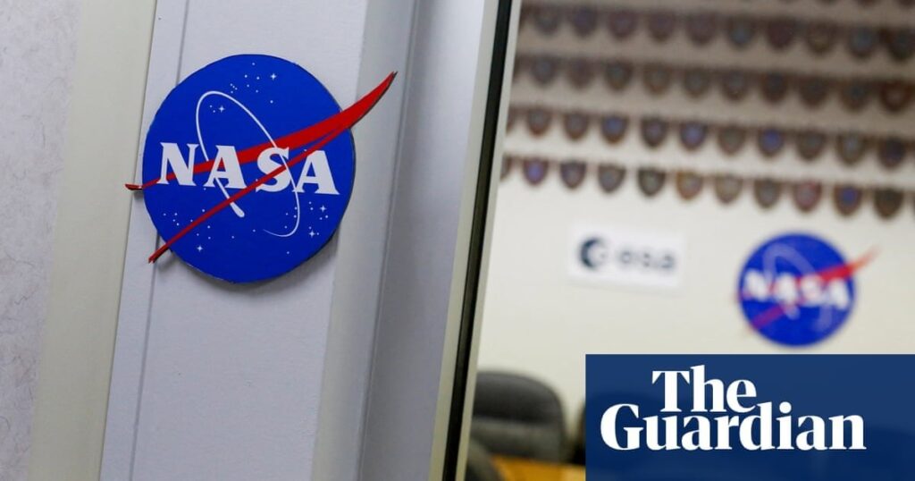 Die NASA kündigt an, zwei Abteilungen und das Amt des Chefwissenschaftlers zu schalten