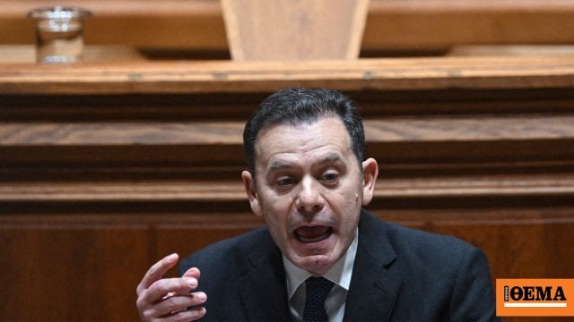Die portugiesische Regierung brach zusammen - näher an den frühen Wahlen dem Land