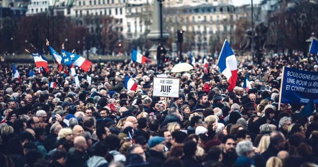 "Diejenigen, die Jean-Marie und Marine Le Pen verwirren, verstehen nichts": Warum die jüdischen Franzosen immer mehr richtig sind