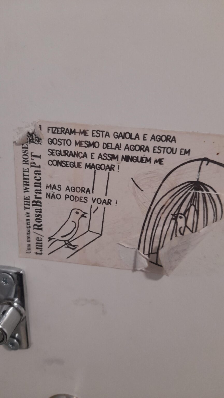 Nachricht von einem WC von Intermarché