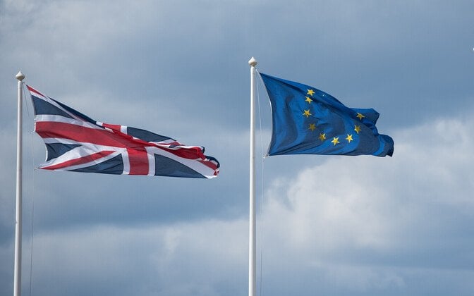 Von April, um eine elektronische Genehmigung für die Reise nach Großbritannien zu beantragen