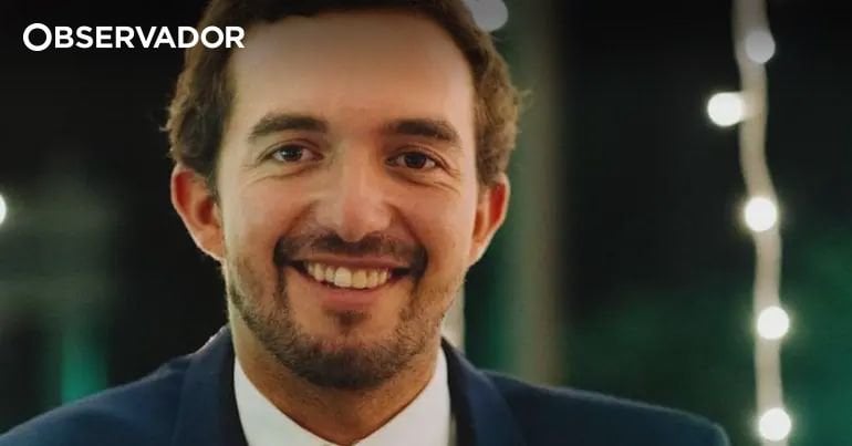 Bemerkenswert. Der Betriebsleiter Manuel Santana Lopes wird mehr als 250 Tausend Euro an zwei Agenten umgeleitet haben