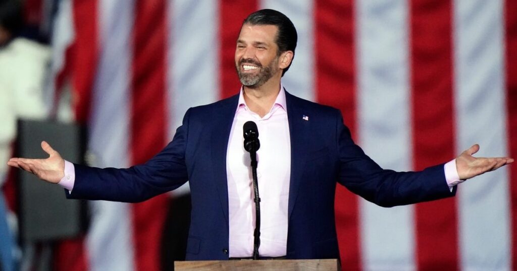 Maga-freundliche Website Publicsquare Backfires: Social Media-Posts über Publicsquare sind viral geworden, da Trump-Kritiker es nutzen, um Unternehmen zu finden, um nicht zu unterstützen-das Gegenteil von dem, wofür die Website eingerichtet wurde. Maga-freundliche Website Publicsquare Backfires: Social Media-Posts über Publicsquare sind viral geworden, da Trump-Kritiker es nutzen, um Unternehmen zu finden, um nicht zu unterstützen-das Gegenteil von dem, wofür die Website eingerichtet wurde.
