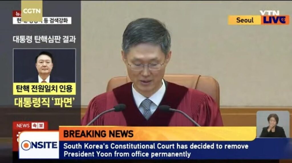 Präsident Yoon Suk-yeol wird diesen Freitag, den 4. April, um 11 Uhr vom koreanischen Verfassungsgericht nach einer 4-monatigen Untersuchung offiziell entlassen.