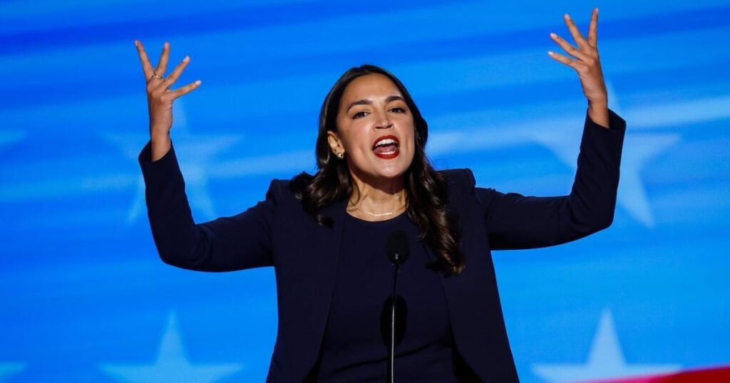 Der 75-jährige Rivale von AOC für den Top-Komitee-Spot tritt beiseite