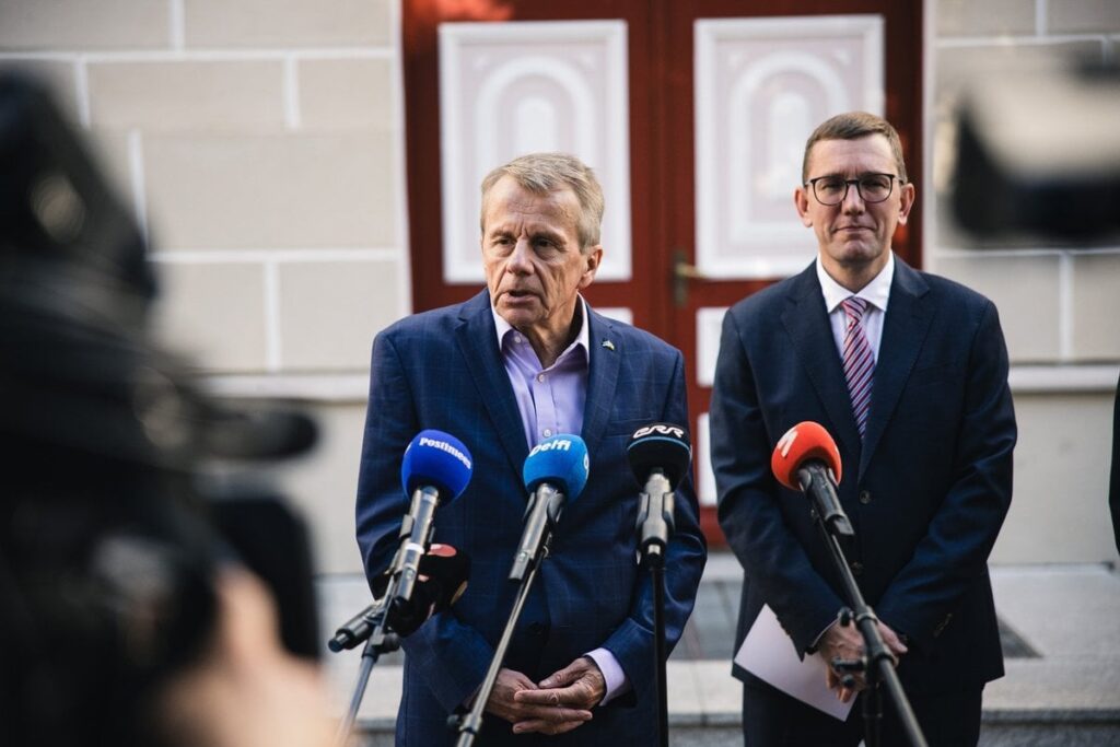 Kristen Michal zieht Jürgen Ligis unerwarteter Gehaltsplan ab