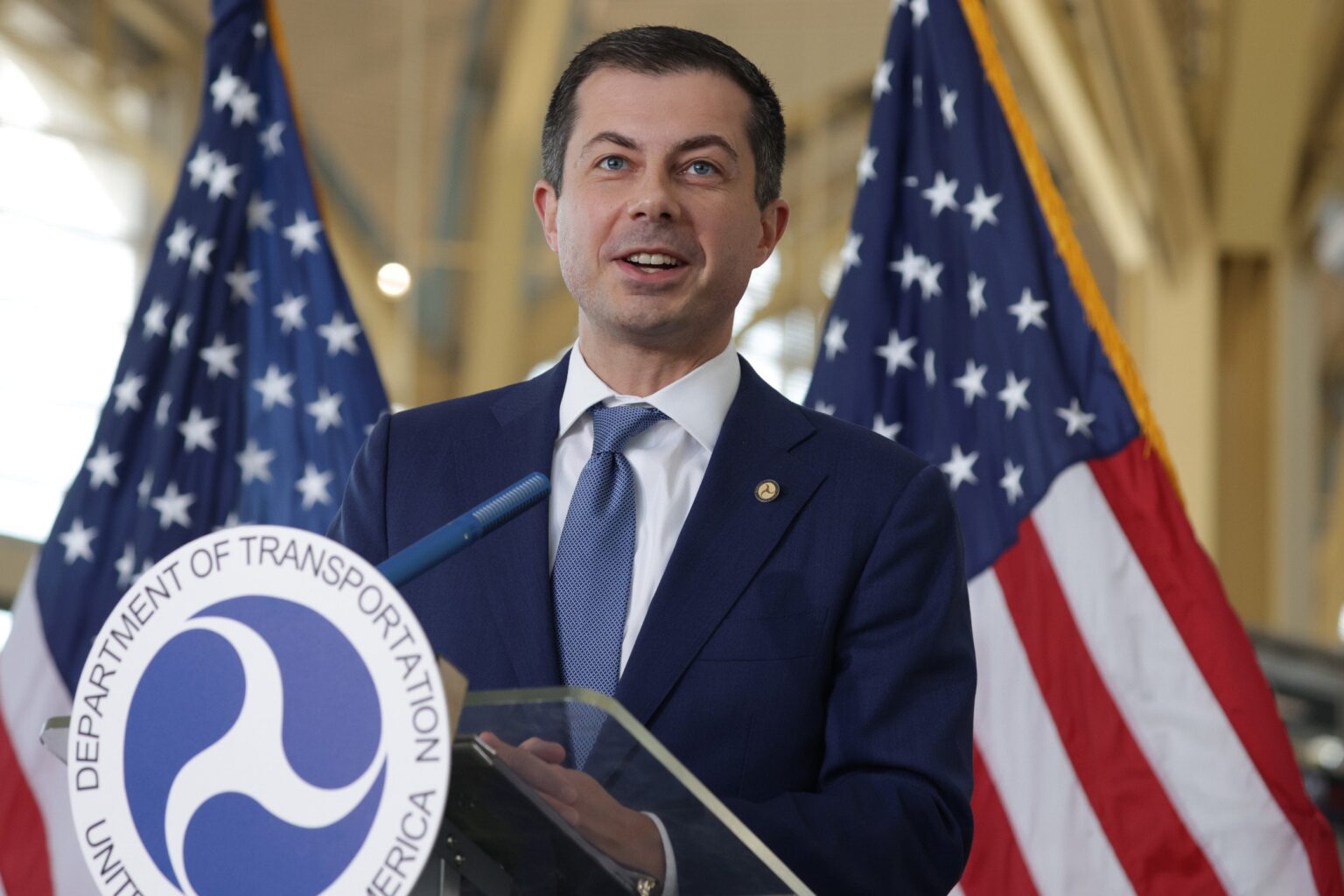 Video von Pete Buttigiegs Erklärung zur sozialen Sicherheit nimmt online ab