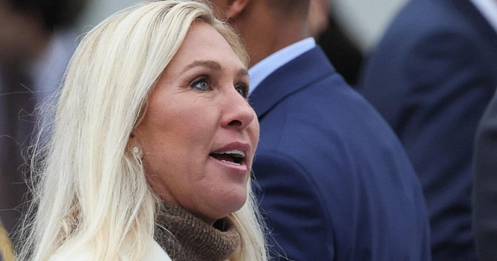 Ein gewählter Amerikaner, der Trump nahe vor dem Flip-Flop in die Zollaufgaben in die Börse investiert hat Ein gewählter Amerikaner, der Trump nahe vor dem Flip-Flop in die Zollaufgaben in die Börse investiert hat