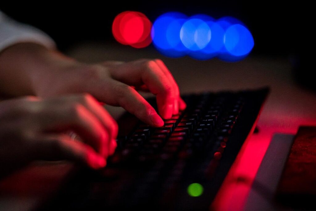 Marokko nach dem Hacken der sozialen Sicherheit geschockt: „Willkommen in der Hölle, wo jeder weiß, wie viel sein Nachbar gewinnt!“ »» Marokko nach dem Hacken der sozialen Sicherheit geschockt: "Willkommen in der Hölle, wo jeder weiß, wie viel sein Nachbar gewinnt!" »»