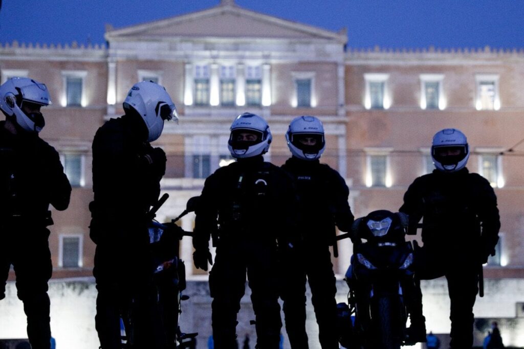 Internationale Amnestie / Menschenrechtsverletzung in Griechenland - Beispiele