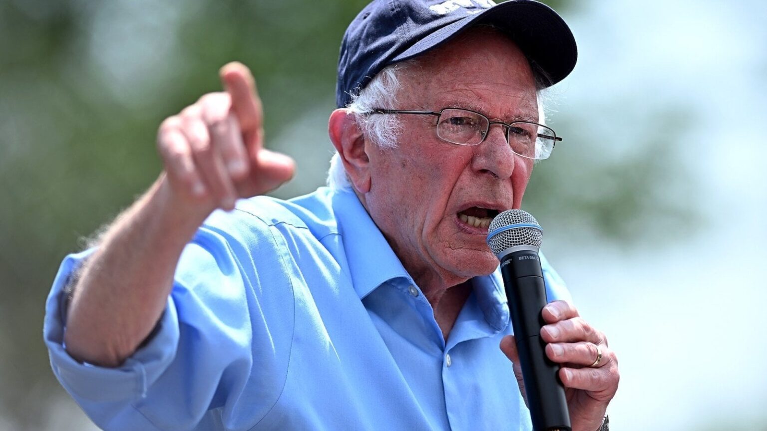 Bernie Sanders: Amerikaner wissen, was "Oligarchie" bedeutet, sie sind nicht "dumm".