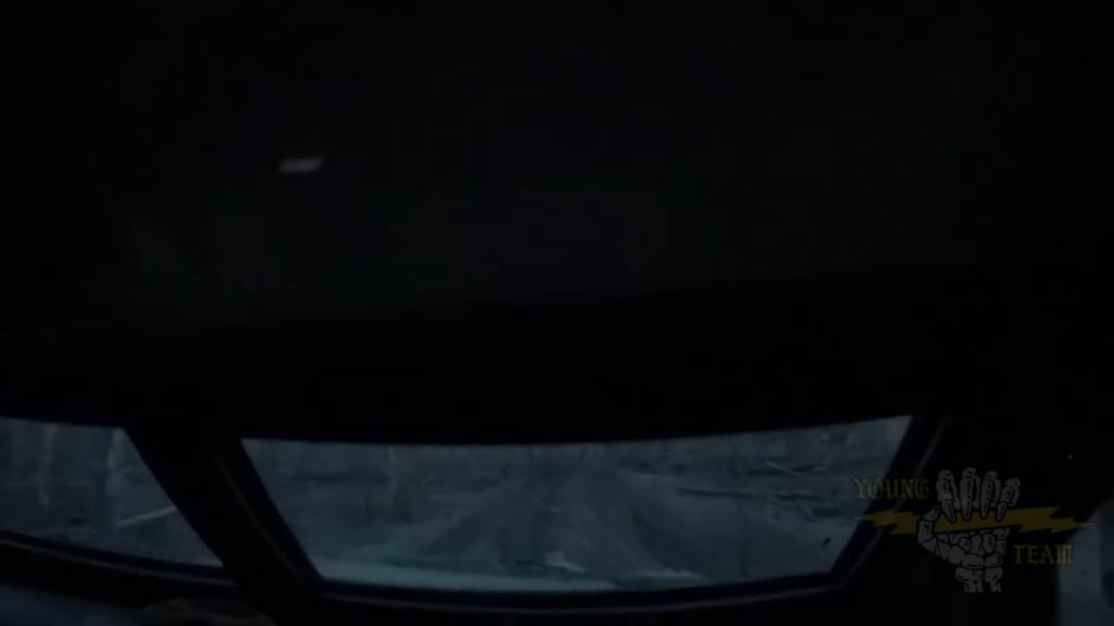 Das ukrainische "junge Team" der 12. Special Operations Brigade Azov bei einer Nachtmission, um russische Unterstände zu zerstören und einen gefallenen Kameraden im Seebryansky -Wald (Luhansk Oblast) zu evakuieren. [Published 13.04.2025]