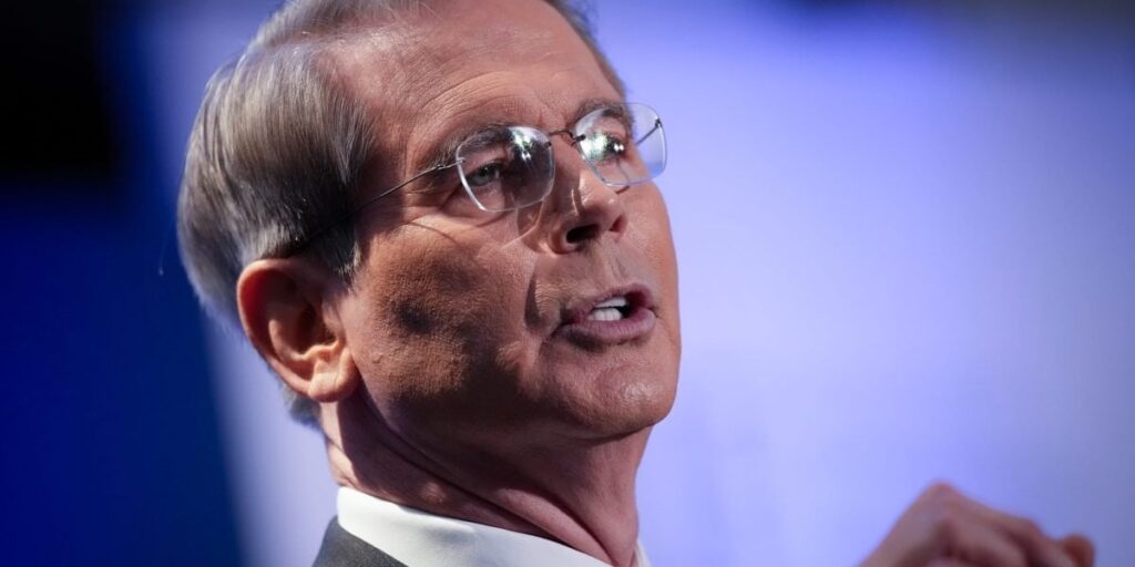 Scott Bessent sagt, die Weltbank und der IWF brauchen eine totale Überarbeitung Scott Bessent sagt, die Weltbank und der IWF brauchen eine totale Überarbeitung
