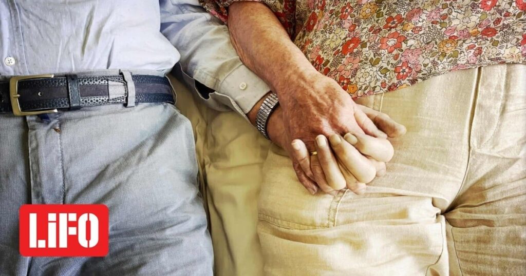 Meine Eltern werden nach ihrem assistierten Tod Hand in Hand gehalten