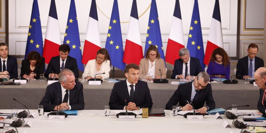 Le Monde.fr: Live, Zollaufgaben, die von Donald Trump angekündigt wurden: Emmanuel Macron fordert die Aussetzung von Investitionen in die USA Le Monde.fr: Live, Zollaufgaben, die von Donald Trump angekündigt wurden: Emmanuel Macron fordert die Aussetzung von Investitionen in die USA