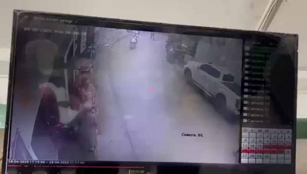 Ein weiterer Winkel auf den FARC -Angriff in Valle del Cauca, Kolumbien. Zwei Polizisten wurden verletzt. 25. April 2025