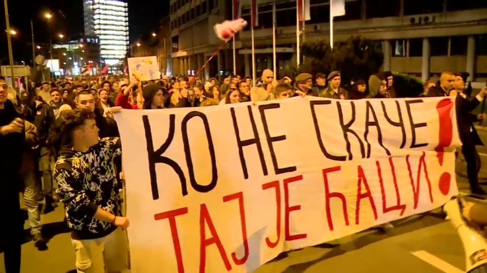 Die serbischen studentischen Demonstranten gehen mit dem Fahrrad zum EU -Parlament in Straßburg, um das Bewusstsein für ihre Sache zu schärfen! Perfekte Gelegenheit, sich zusammenzuschließen und den Druck zu erhöhen! Hilf uns Freunde! Treten Sie der Revolution bei! #RevolutionUnion