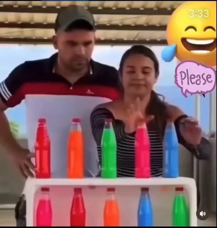 Kannst du ihr Wrack nur anpassen, damit sie wie Romanka -Tabak aussieht? Es wäre perfekt 🥰
