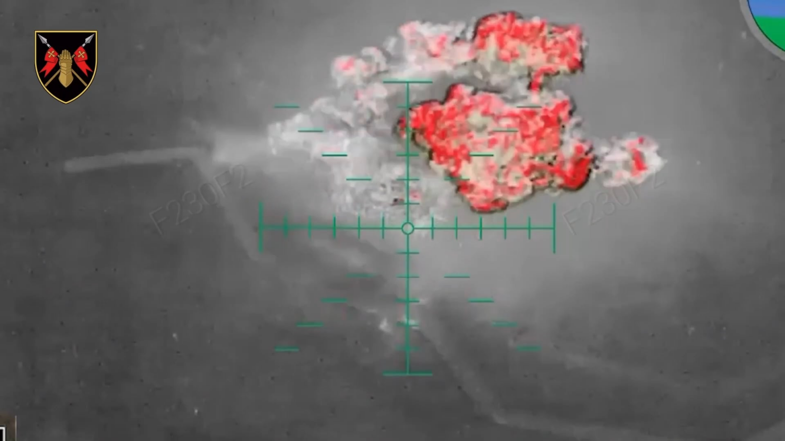 Die 5. schwere mechanisierte Brigade des UV -UAV -Teams der Ukraine verwendete Munitionstropfen und FPV -Streikdrohnen in Kombination, um russische Infanterieangriffe abzuwehren. Es sind auch gepanzerte Einsätze aus dem 1. Tankbataillon der Gruppe zu sehen. (Neuer Kanal; leichte Zensur aus Quelle) veröffentlicht vom 2. bis 3. April 2025 Die 5. schwere mechanisierte Brigade des UV -UAV -Teams der Ukraine verwendete Munitionstropfen und FPV -Streikdrohnen in Kombination, um russische Infanterieangriffe abzuwehren. Es sind auch gepanzerte Einsätze aus dem 1. Tankbataillon der Gruppe zu sehen. (Neuer Kanal; leichte Zensur aus Quelle) veröffentlicht vom 2. bis 3. April 2025
