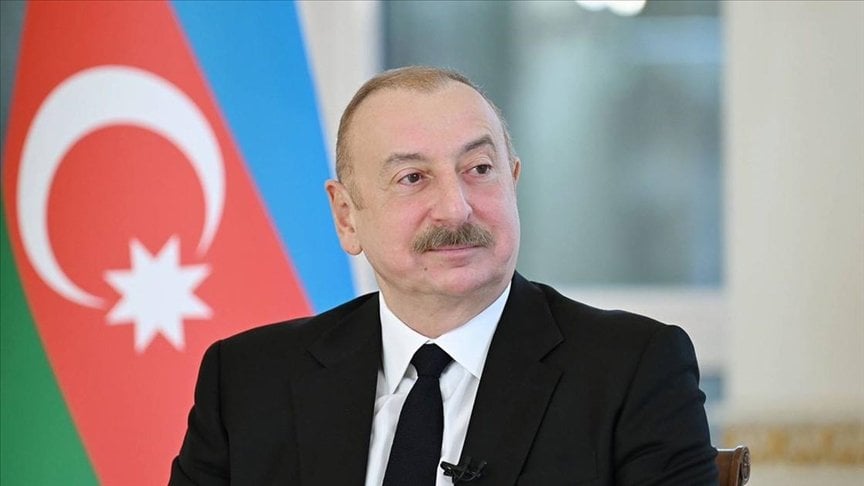 Aserbaidschans Präsident Aliyev, China zu besuchen