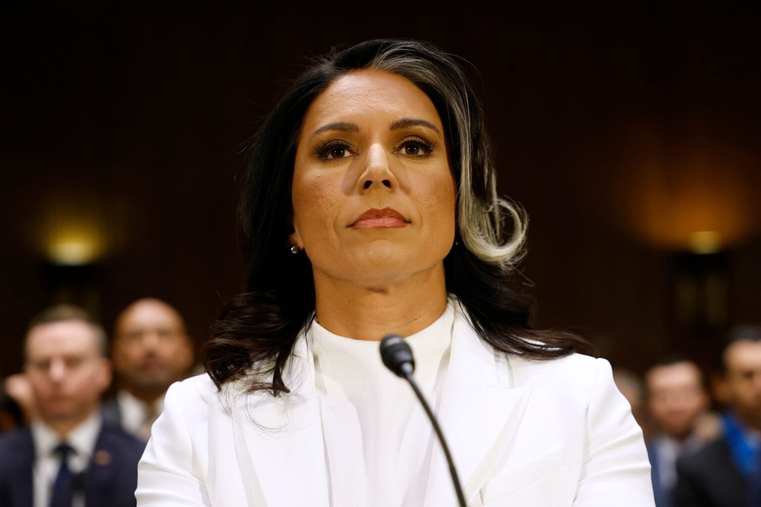 Tulsi Gabbard hat wegen „falscher“ Behauptung gesprengt, dass die Bundesangestellten den halben Tag für Dei -Arbeiten unter Biden verbracht haben: „Machen Sie es sich so gut wie sie“ Tulsi Gabbard hat wegen "falscher" Behauptung gesprengt, dass die Bundesangestellten den halben Tag für Dei -Arbeiten unter Biden verbracht haben: "Machen Sie es sich so gut wie sie"