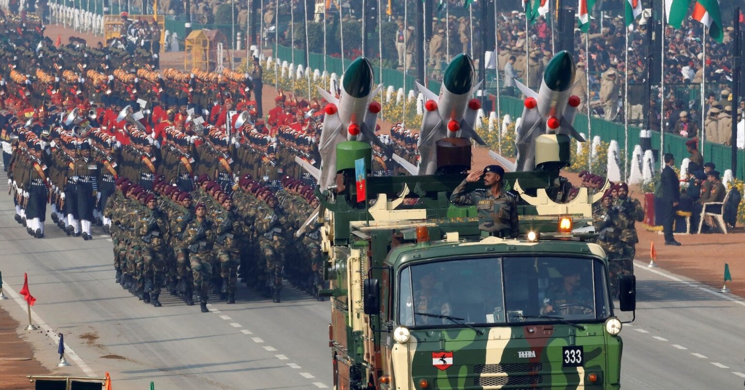 Indien bietet billige Kredite für Waffen und zielt auf die traditionellen Kunden Russlands ab