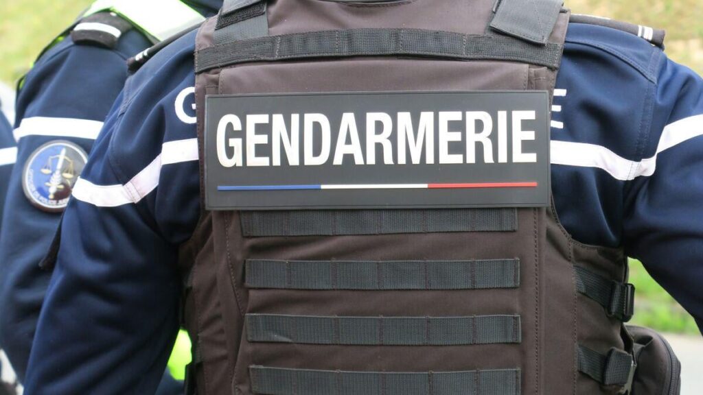 Gard: Ein Mann, der mit einem Messer in einer Moschee in der Nähe von Alès getötet wurde, sein flüchtender Angreifer Gard: Ein Mann, der mit einem Messer in einer Moschee in der Nähe von Alès getötet wurde, sein flüchtender Angreifer