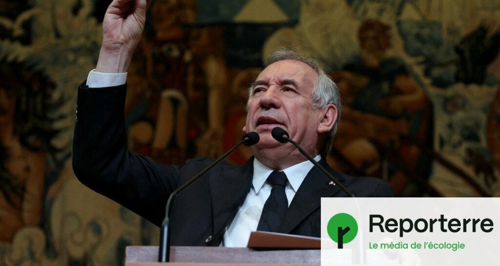 Bayrou blind für den Klimawandel, fordert das Flugzeug