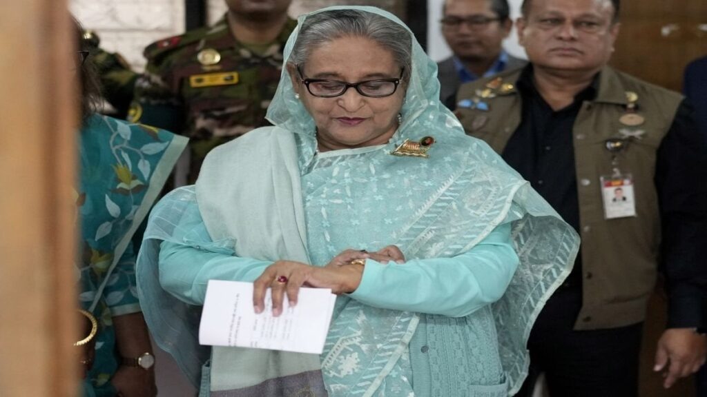 Bangladesch fordert Interpol um Red Account gegen Sheikh Hasina auf. Wird dieser Druck Indien, den PM auszustatten?