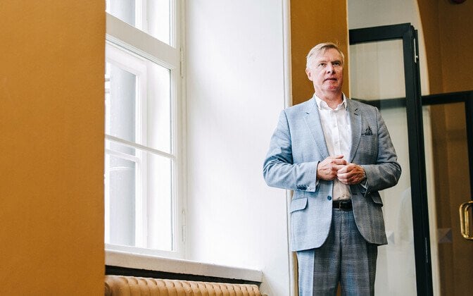 Die Staatsanwaltschaft beantragt die Entfernung des Botschafters aus Laanet